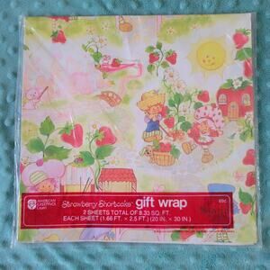 Strawberry Shortcake Gift Wrap, American Greetings, 2 Sheets (20"x30" each), NEW